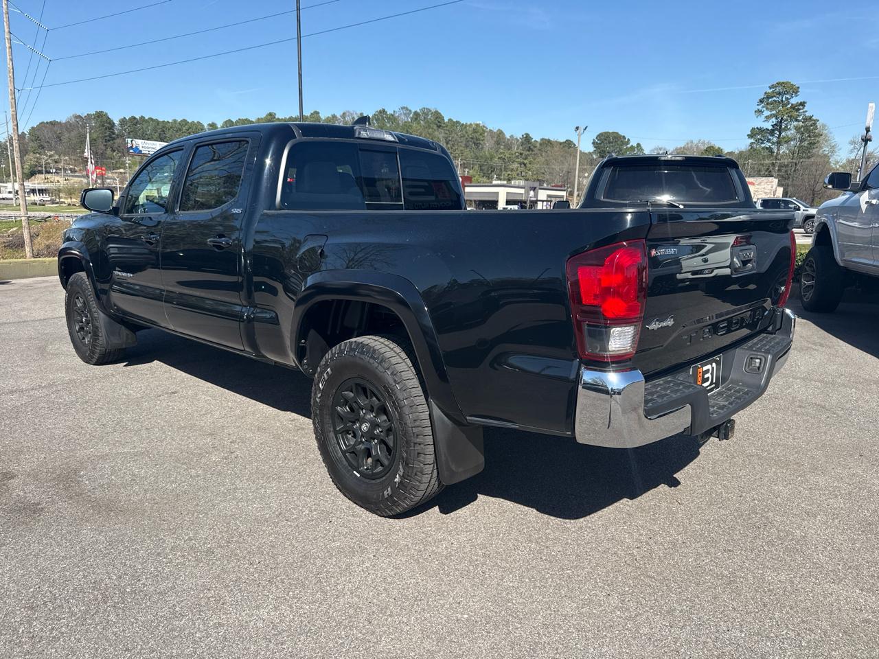 Toyota Tacoma 4WD SR5 Double Cab 6' Bed V6 AT (Natl) 2022