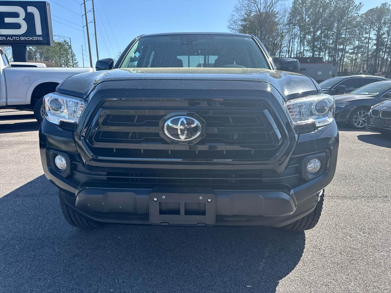 Toyota Tacoma 4WD SR5 Double Cab 6' Bed V6 AT (Natl) 2022