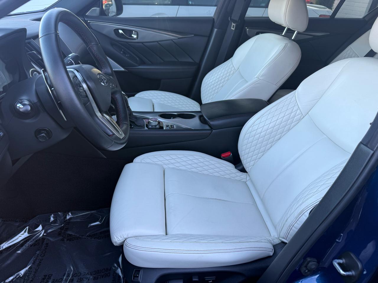 Infiniti Q50 Red Sport 400 AWD 2020