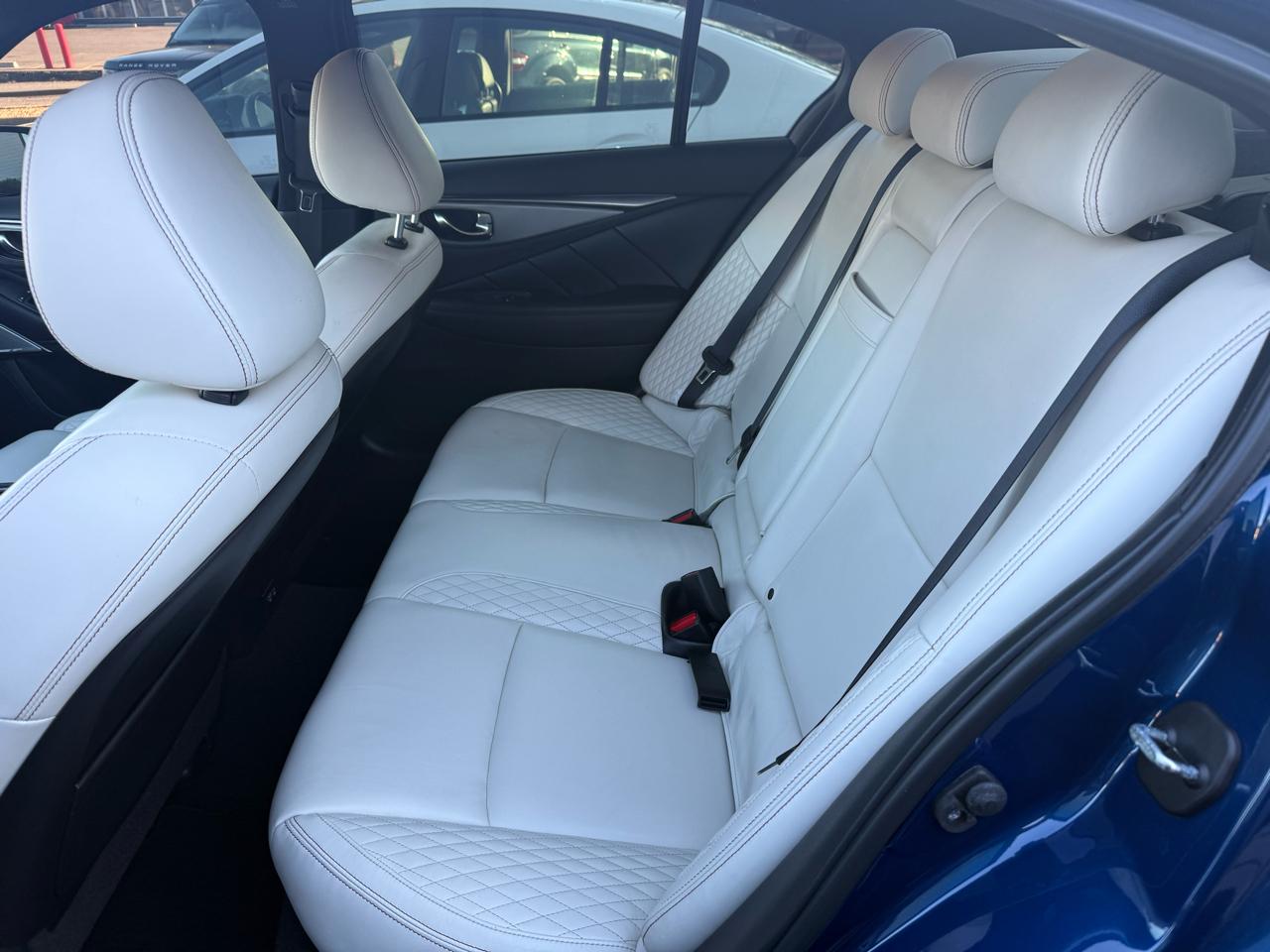 Infiniti Q50 Red Sport 400 AWD 2020