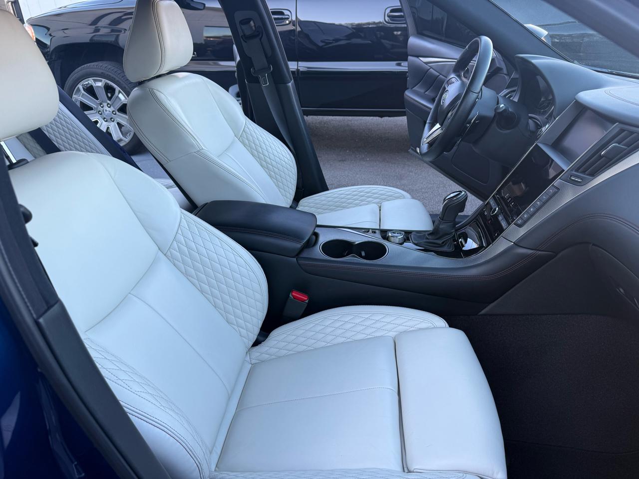 Infiniti Q50 Red Sport 400 AWD 2020