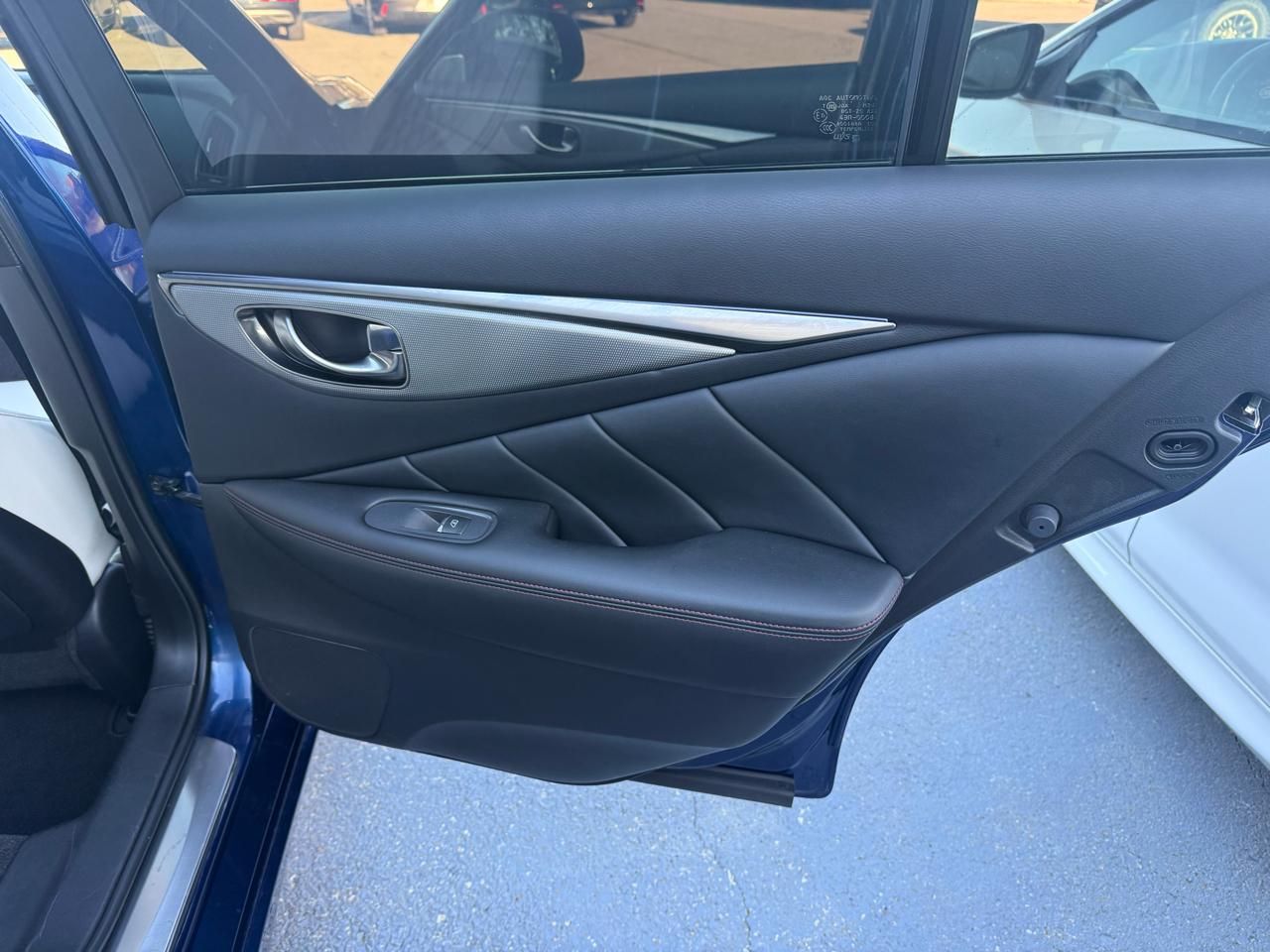 Infiniti Q50 Red Sport 400 AWD 2020