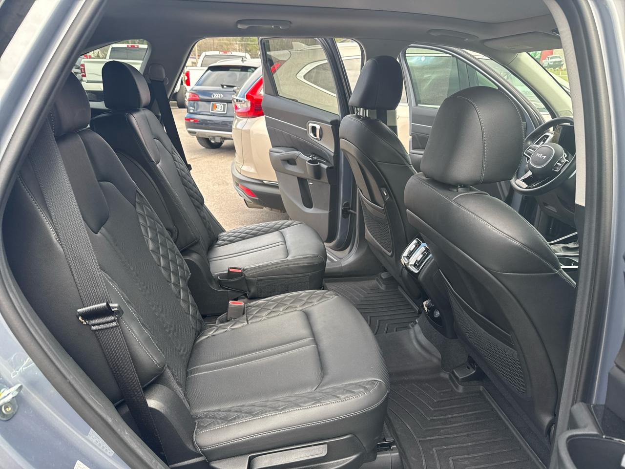 Kia Sorento SX Prestige FWD 2022