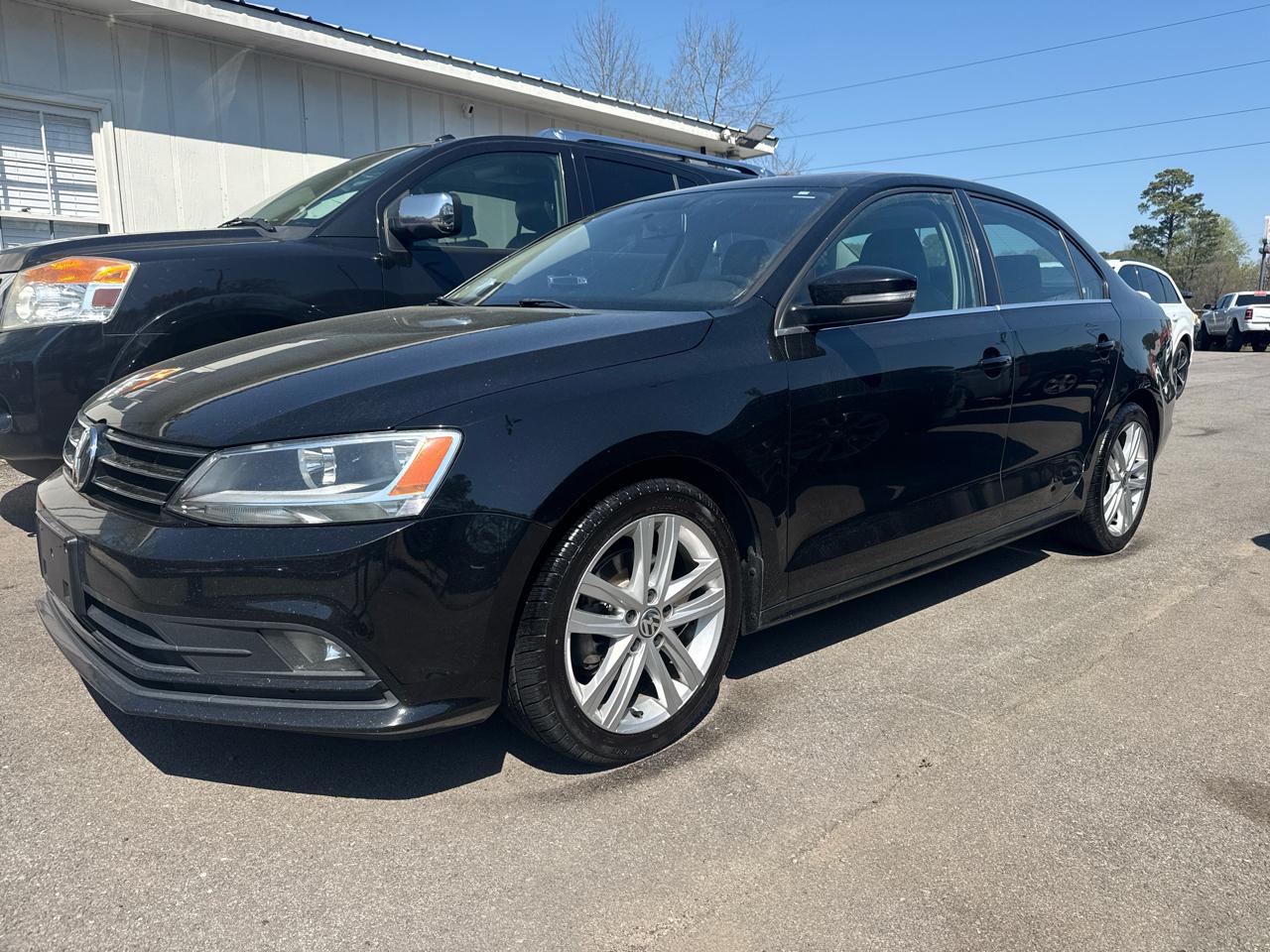 2015 Volkswagen Jetta Sedan 4dr DSG 2.0L TDI S