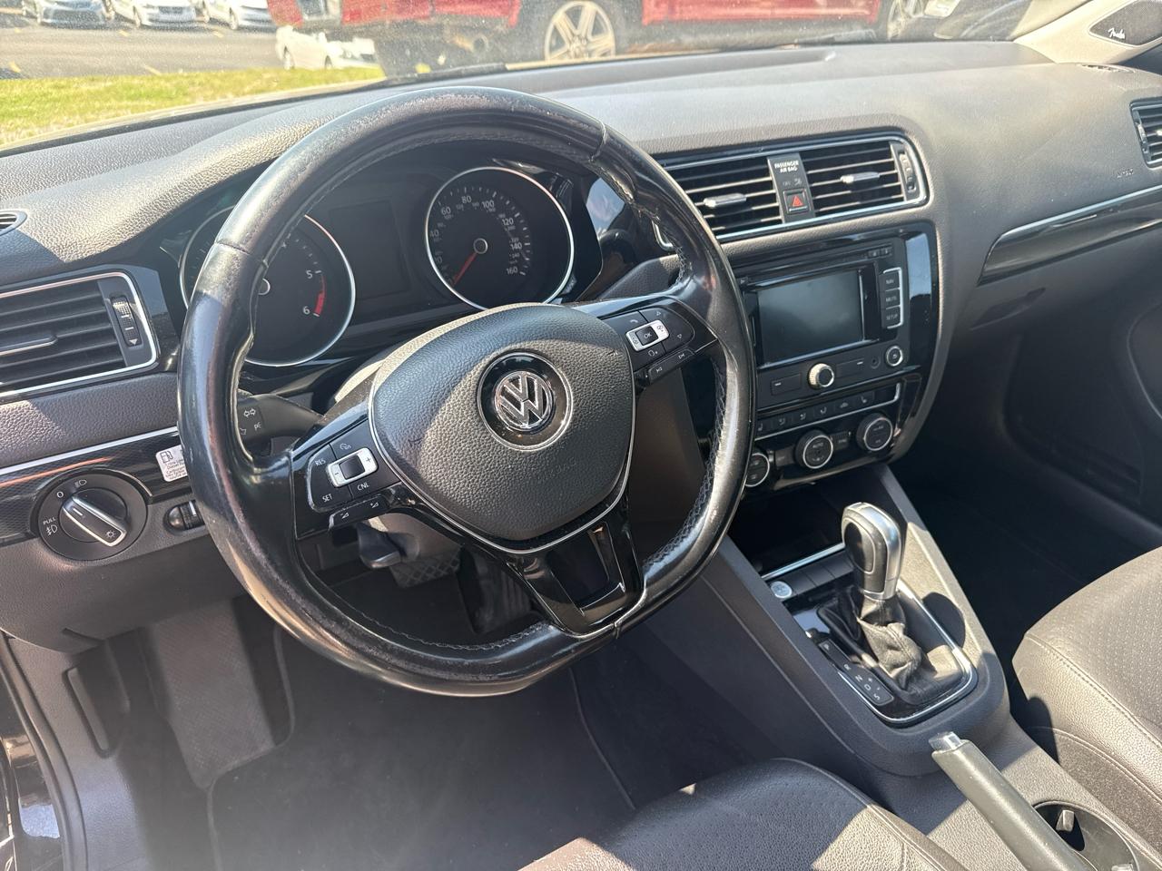 Volkswagen Jetta Sedan 4dr DSG 2.0L TDI S 2015