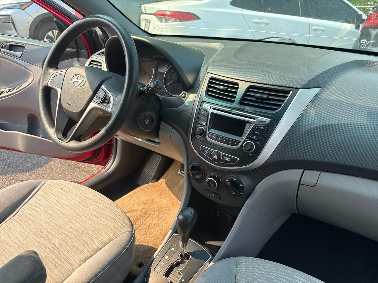 Hyundai Accent 5dr HB Auto SE 2016