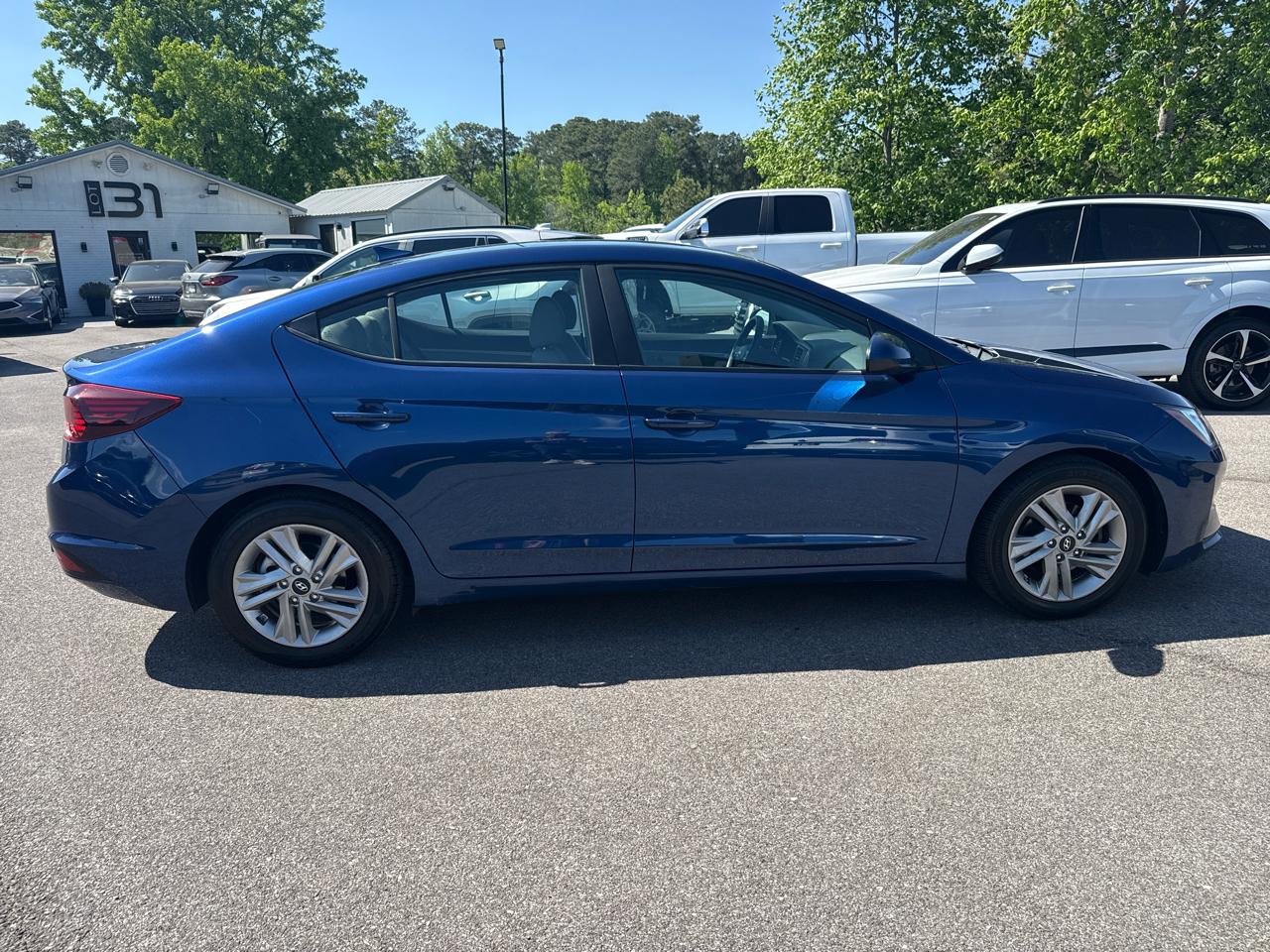 Hyundai Elantra SEL IVT 2020