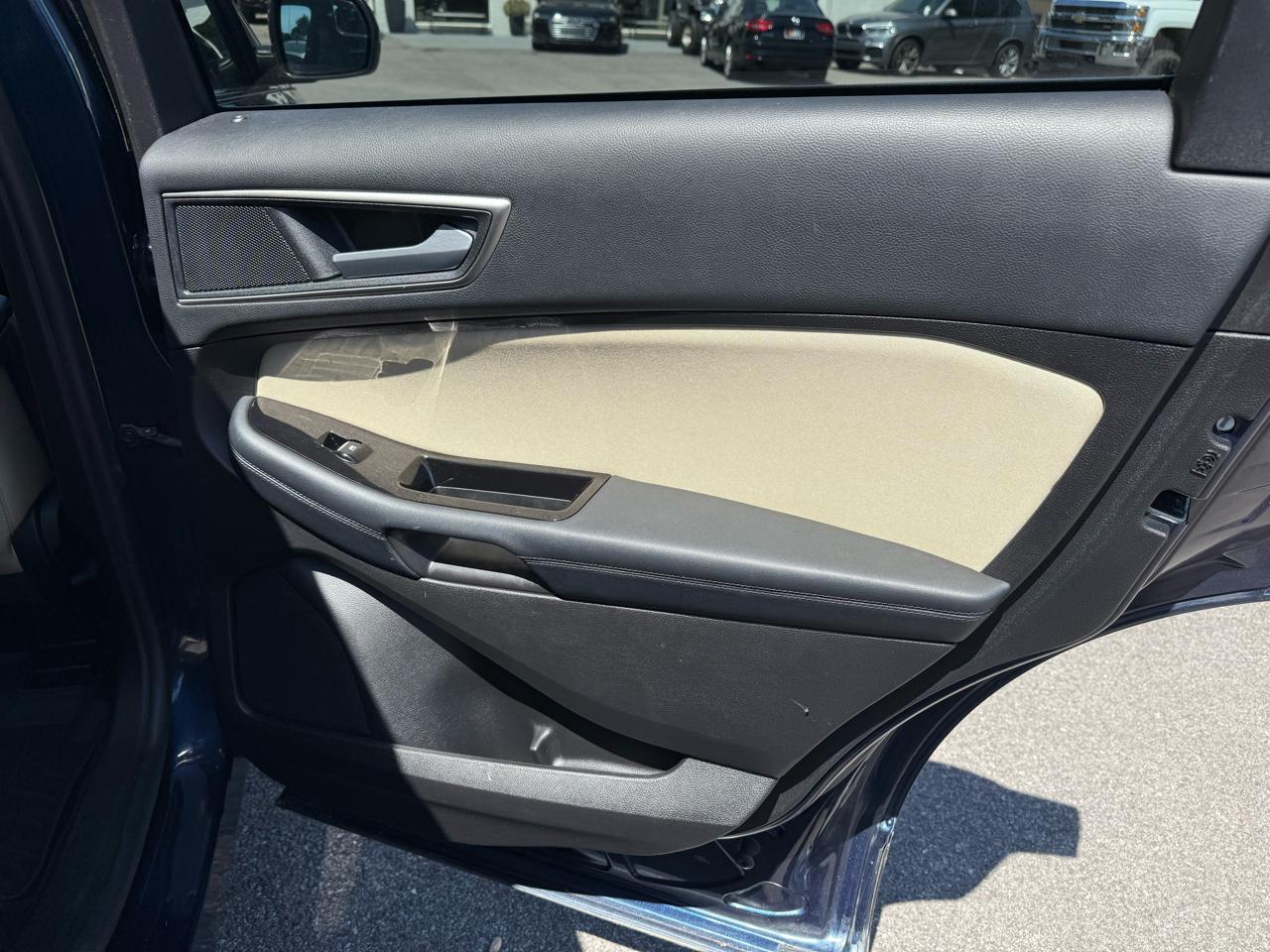 Ford Edge SEL FWD 2017