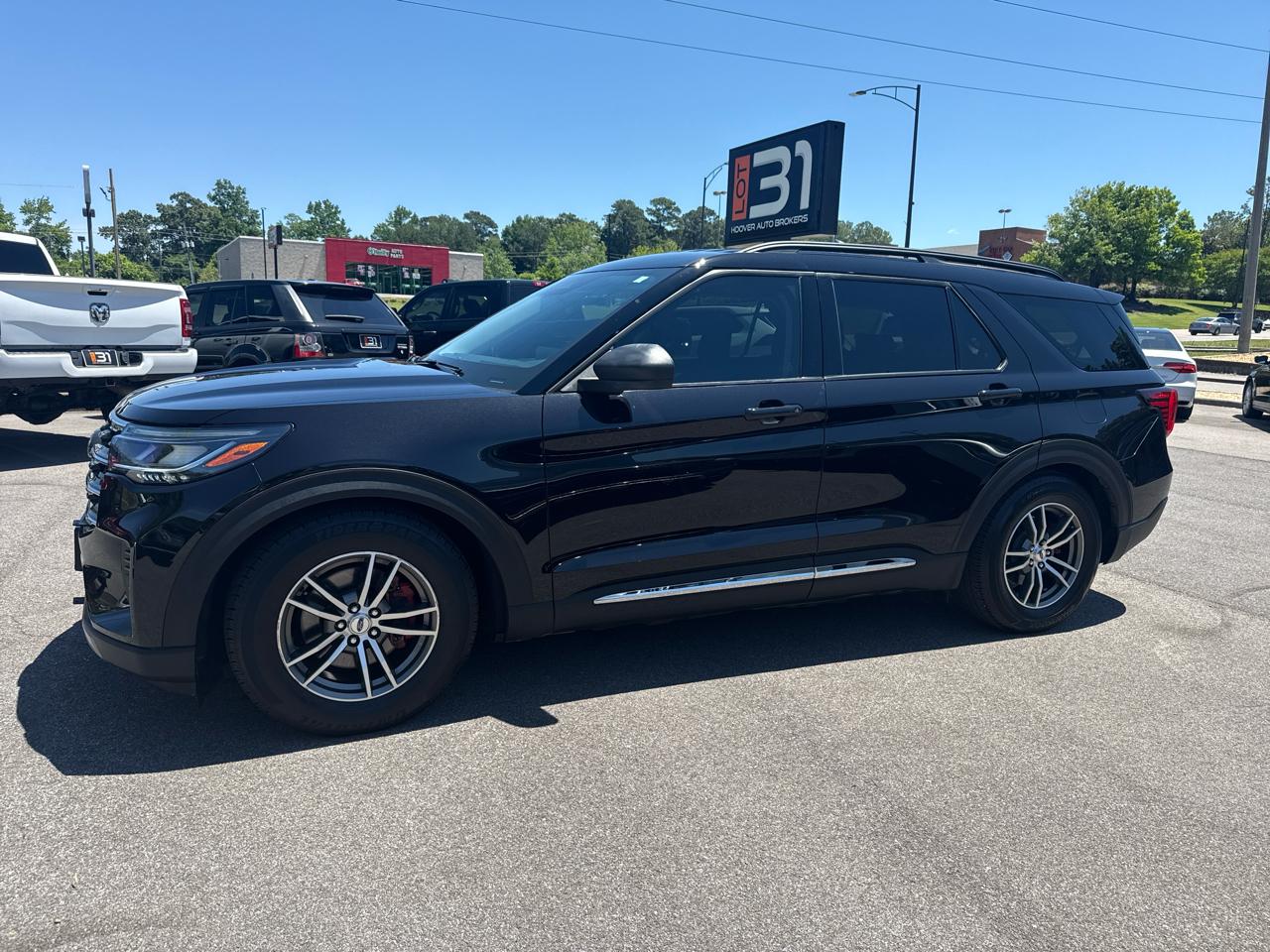 Ford Explorer Active RWD 2025