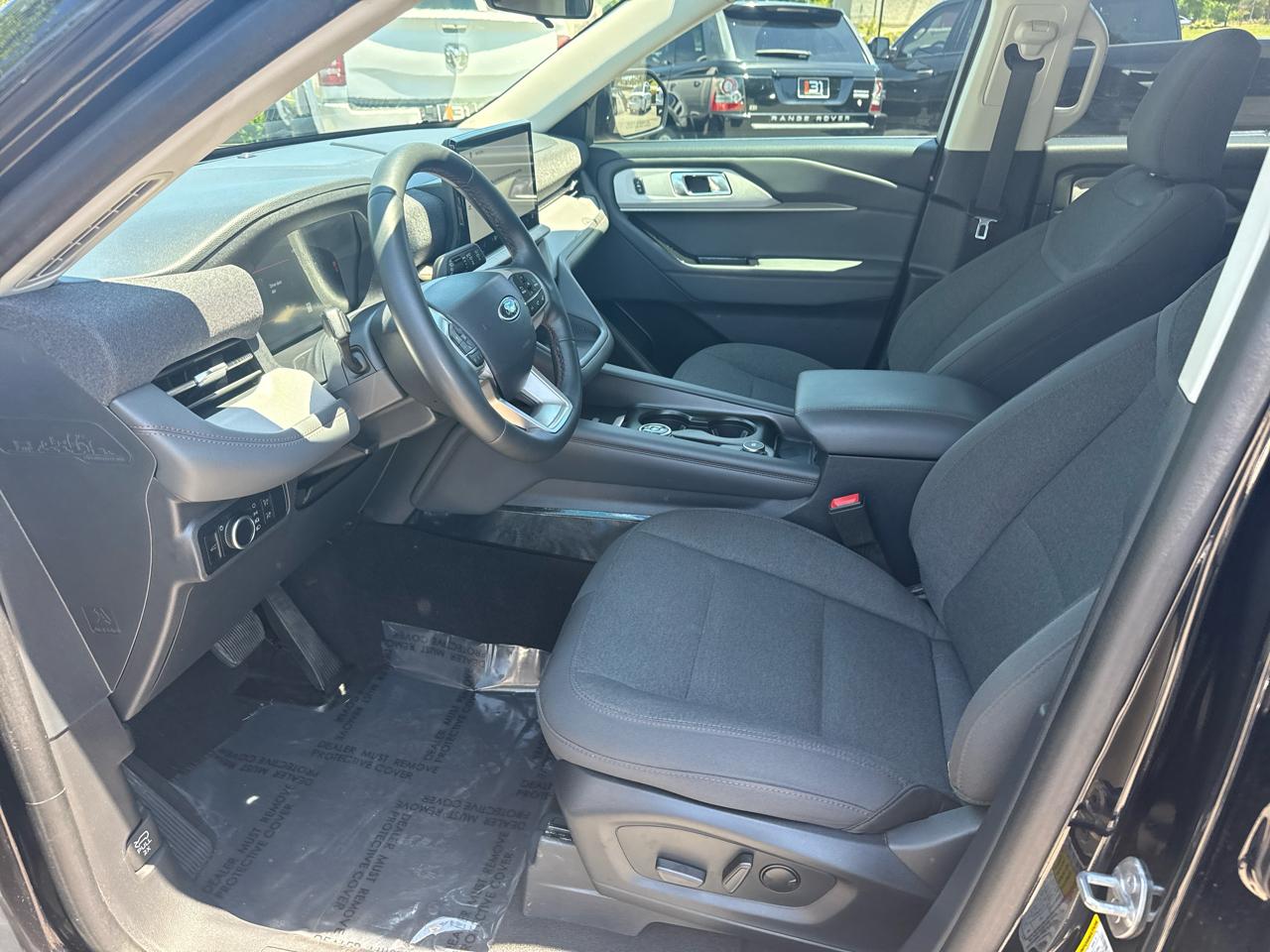 Ford Explorer Active RWD 2025