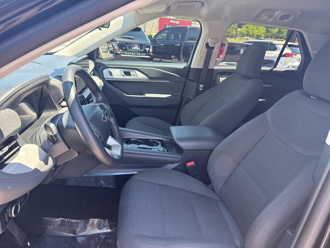 Ford Explorer Active RWD 2025