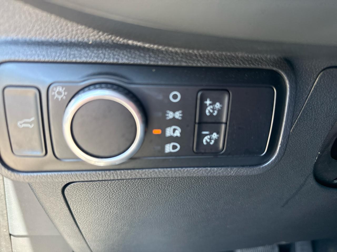 Ford Explorer Active RWD 2025