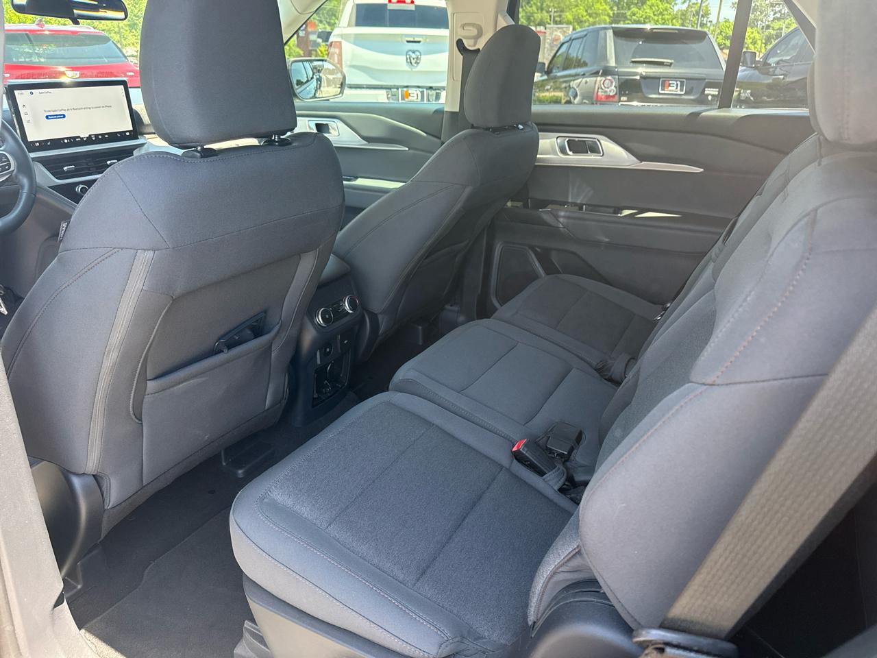 Ford Explorer Active RWD 2025