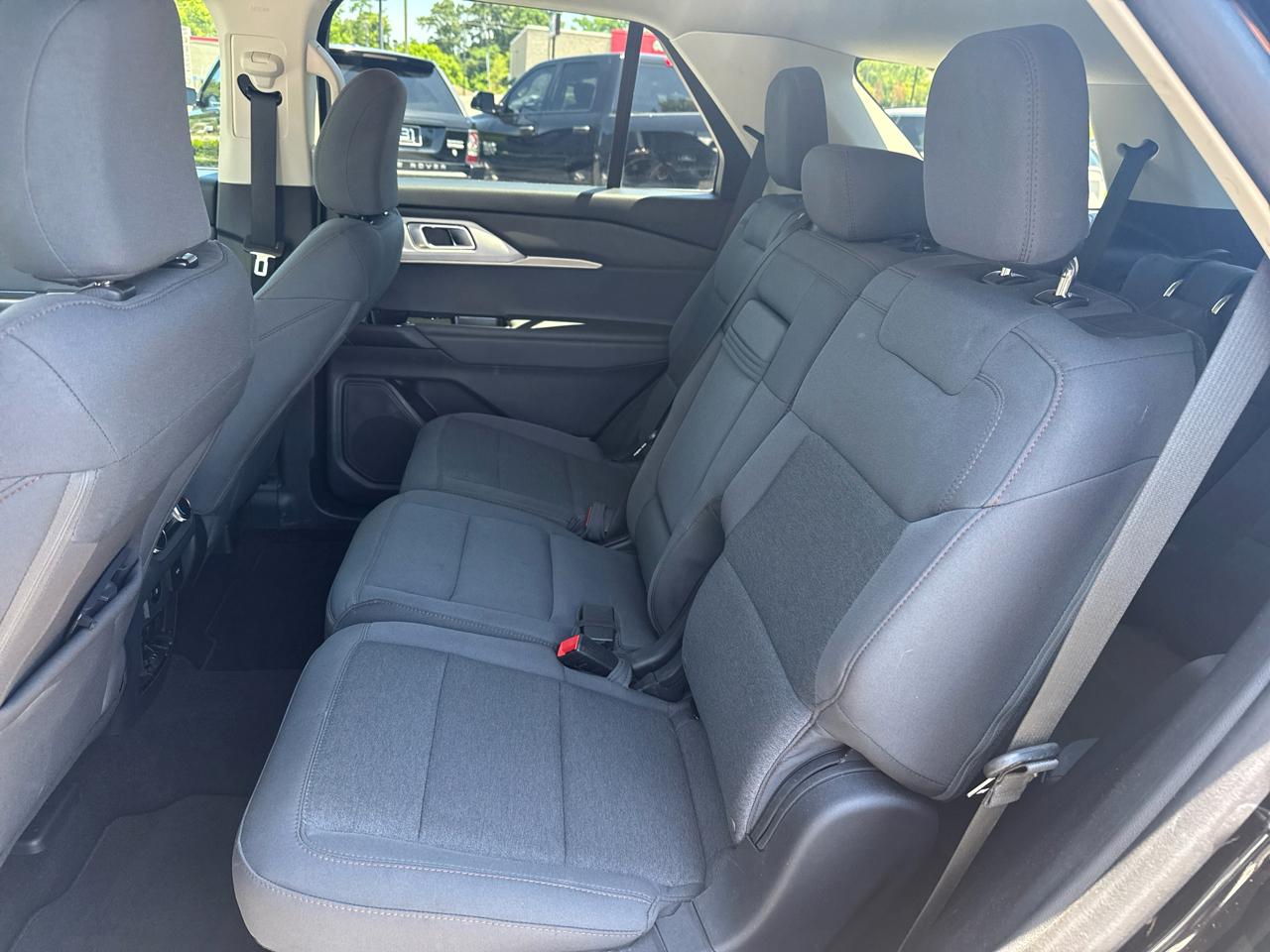 Ford Explorer Active RWD 2025