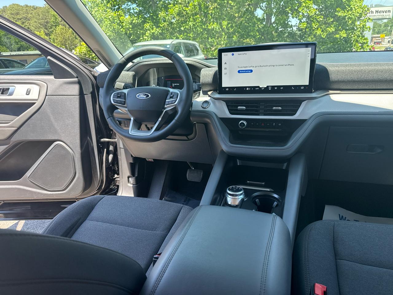 Ford Explorer Active RWD 2025
