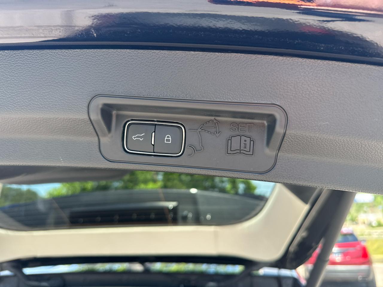 Ford Explorer Active RWD 2025