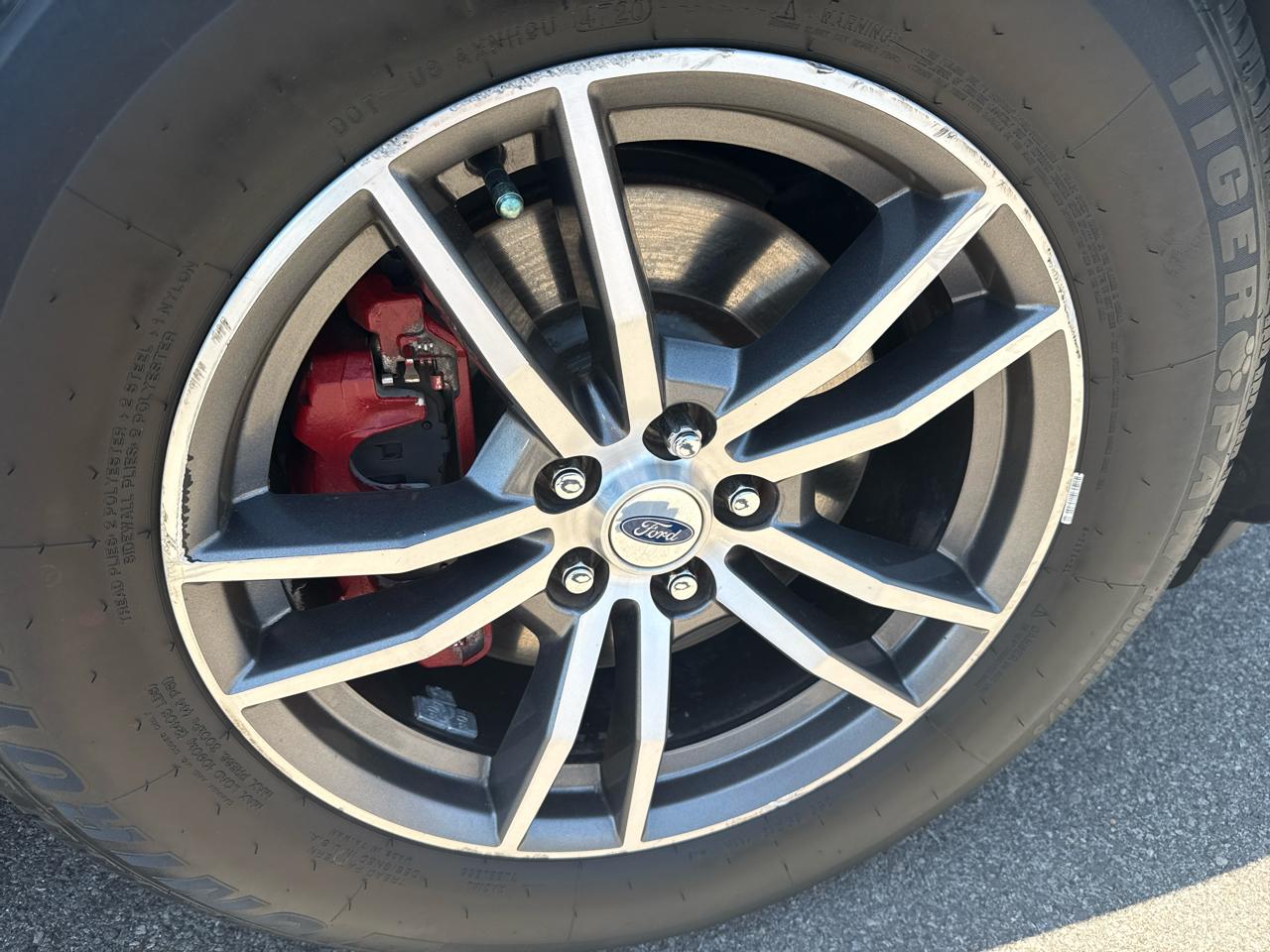 Ford Explorer Active RWD 2025