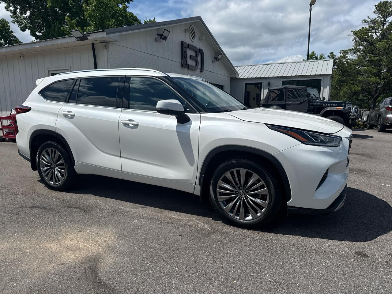 Toyota Highlander Platinum AWD (Natl) 2020