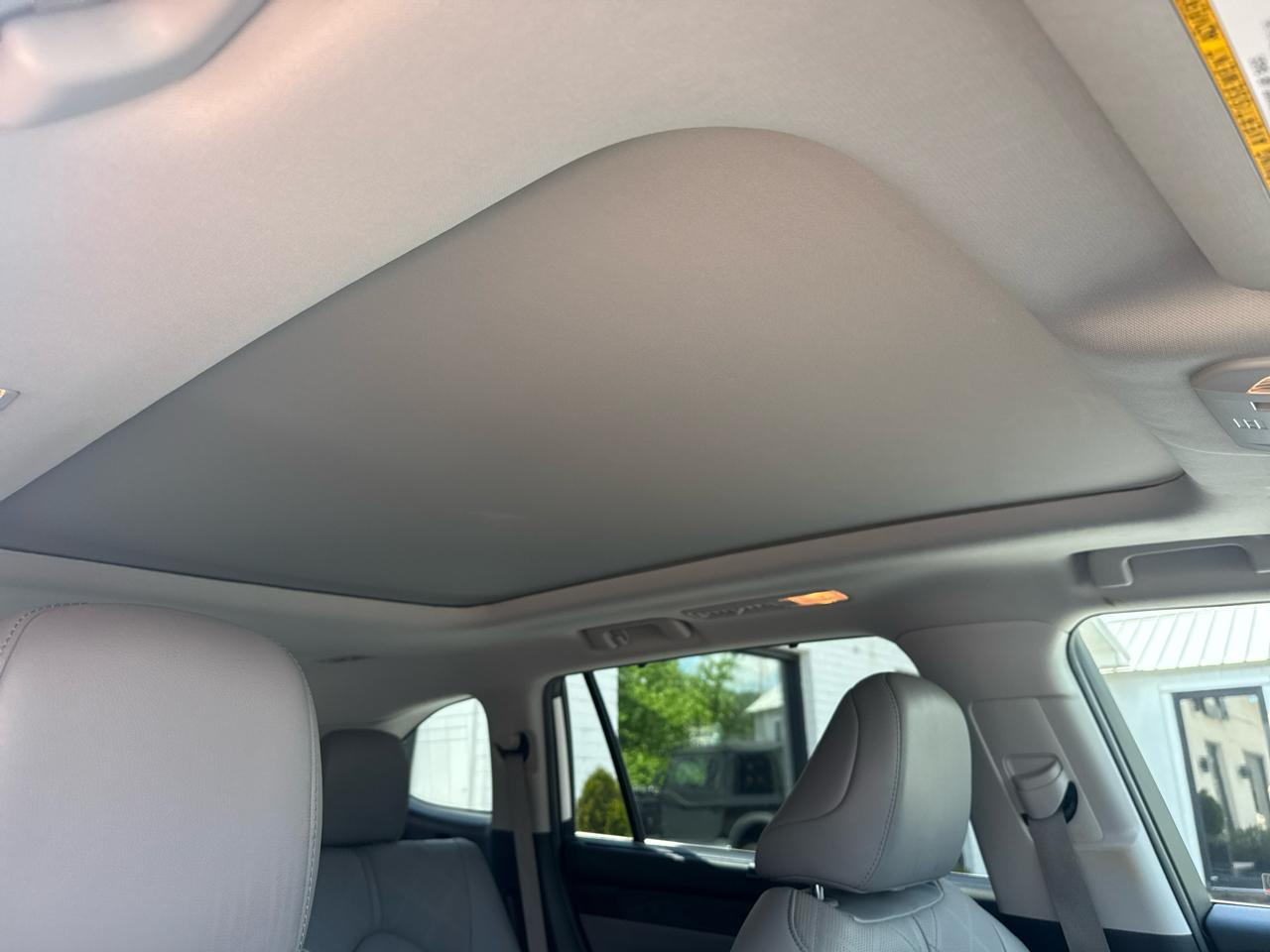 Toyota Highlander Platinum AWD (Natl) 2020