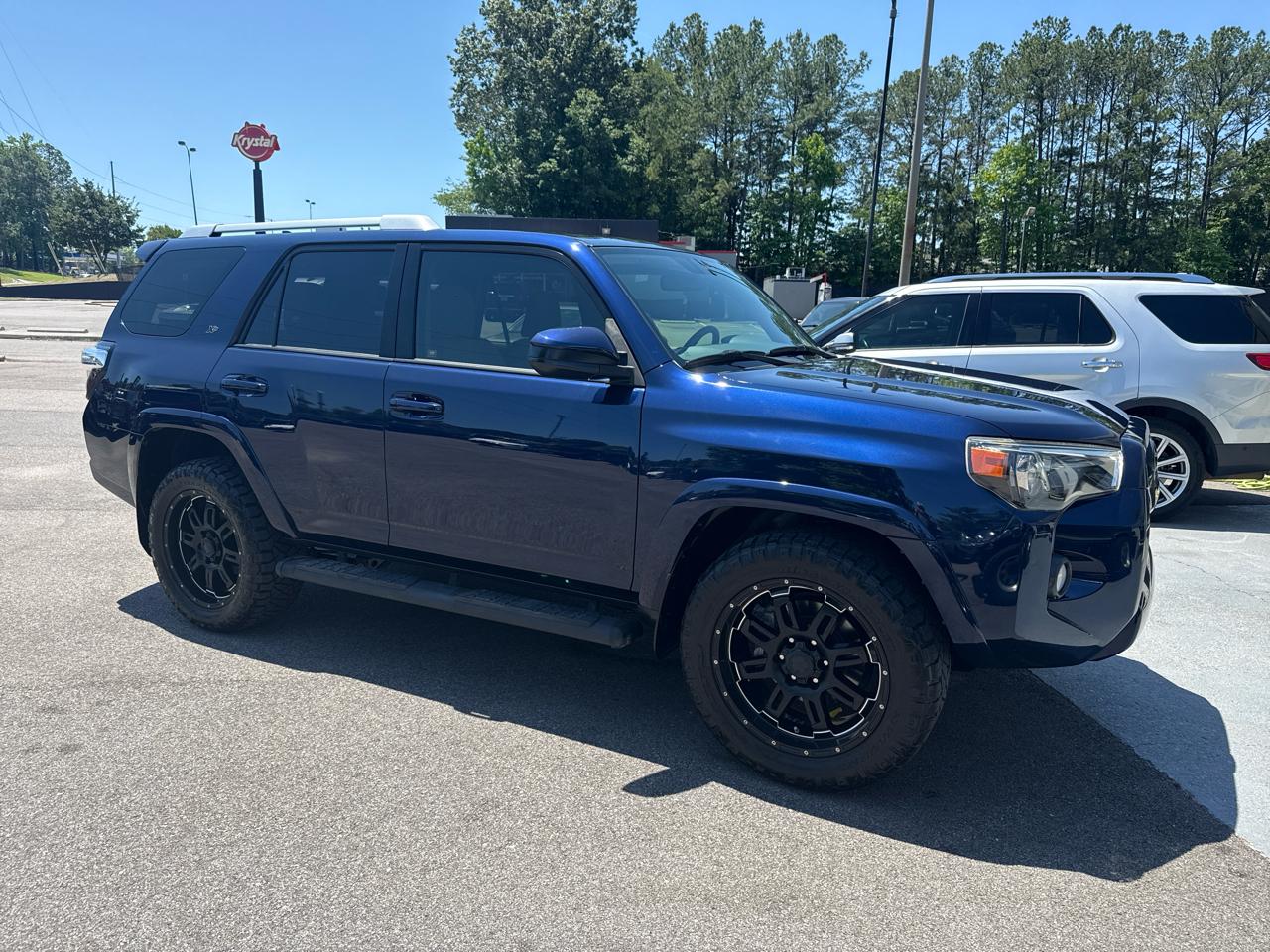 Toyota 4Runner SR5 Premium 2WD (Natl) 2017