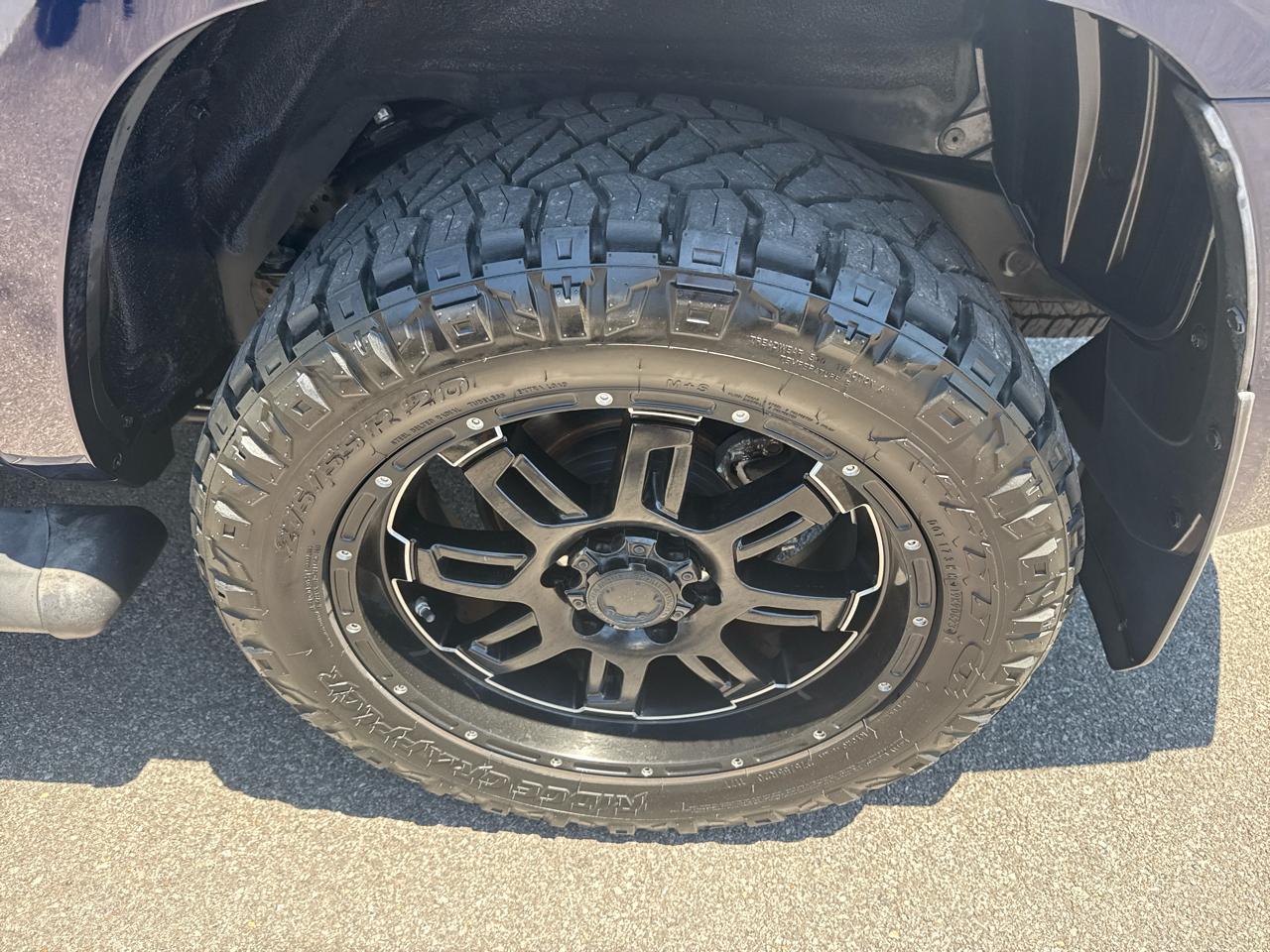 Toyota 4Runner SR5 Premium 2WD (Natl) 2017