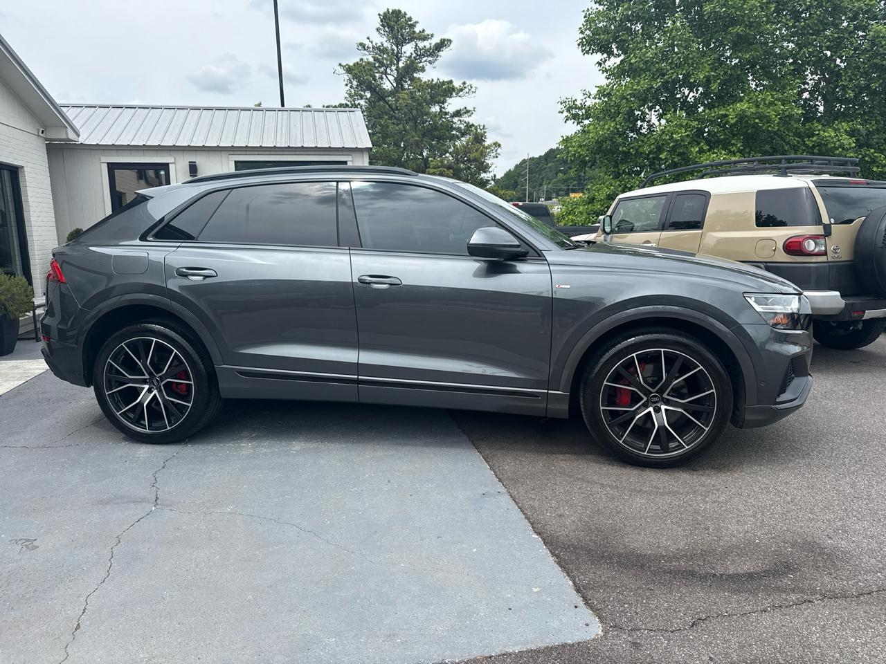 Audi Q8 Premium Plus 55 TFSI quattro 2020