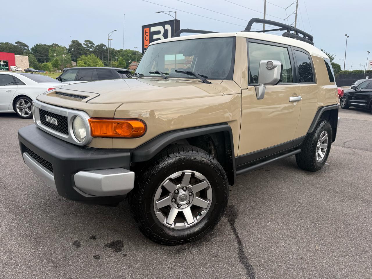 Toyota FJ Cruiser 4WD 4dr Man (Natl) 2014