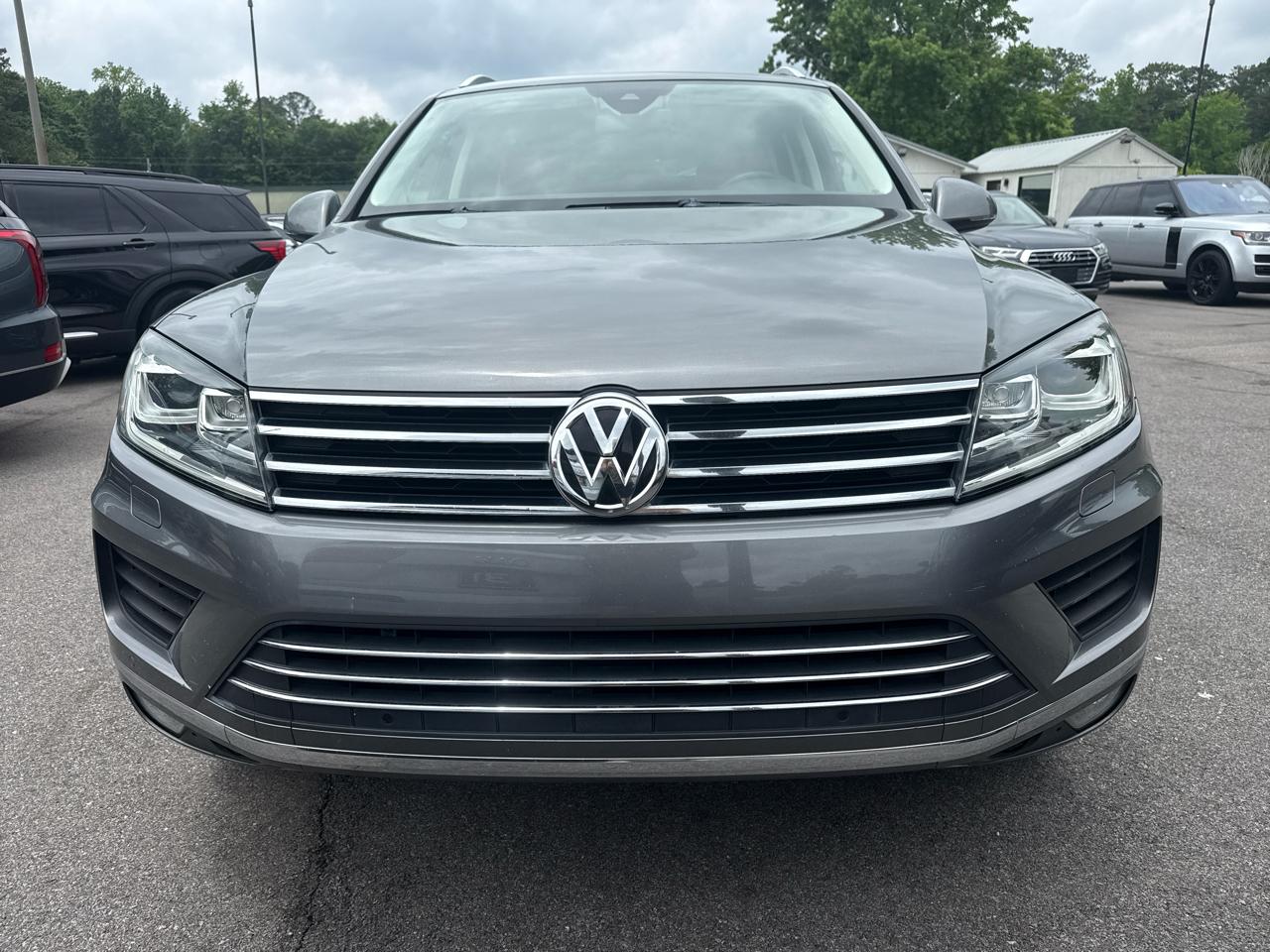 Volkswagen Touareg 4dr TDI Sport w/Technology 2016
