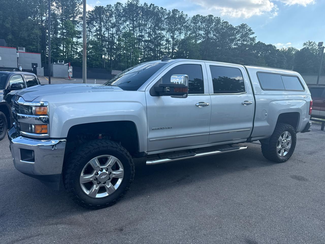 Chevrolet Silverado 2500HD 4WD Crew Cab 153.7" LTZ 2017