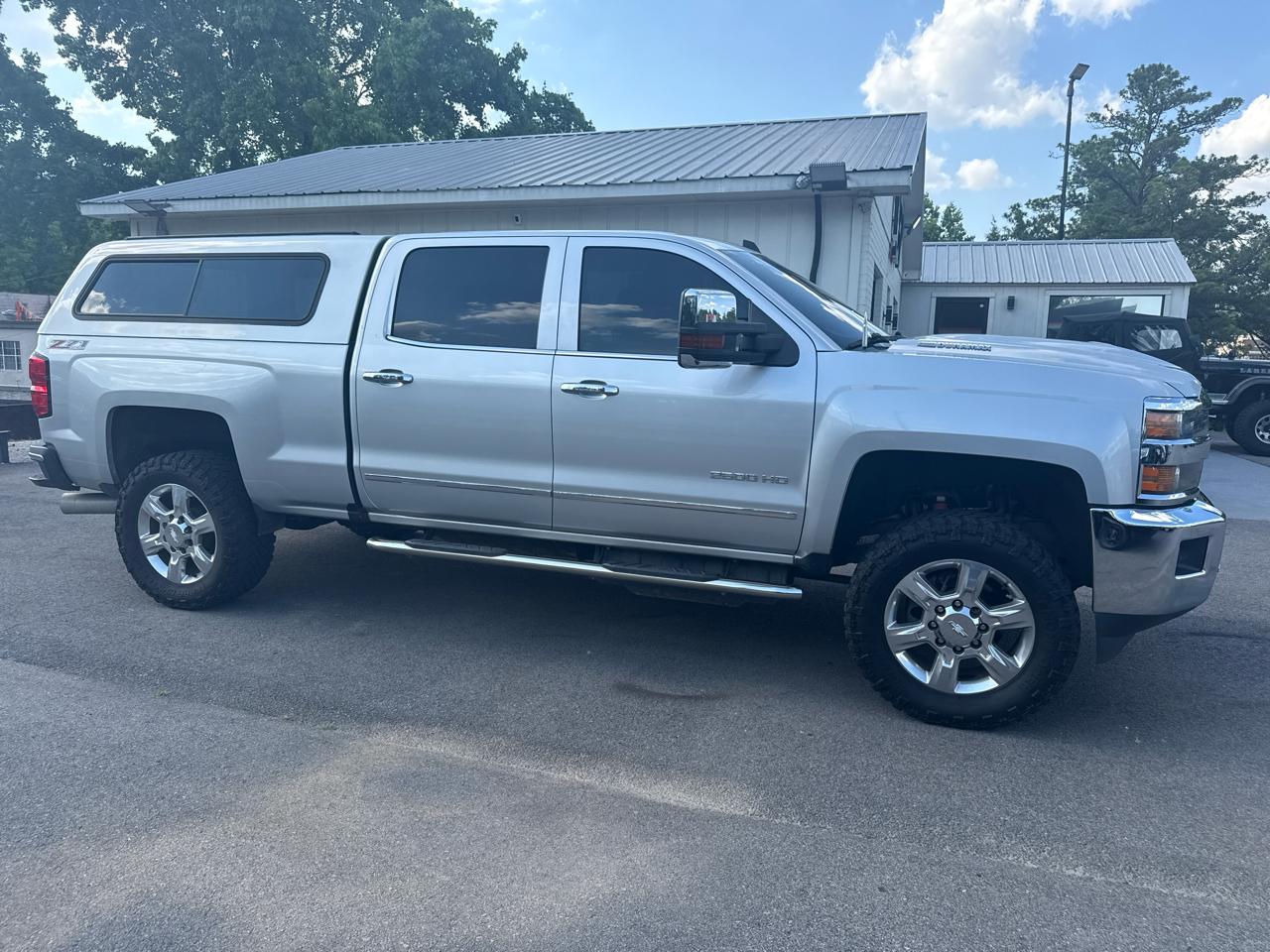 Chevrolet Silverado 2500HD 4WD Crew Cab 153.7" LTZ 2017