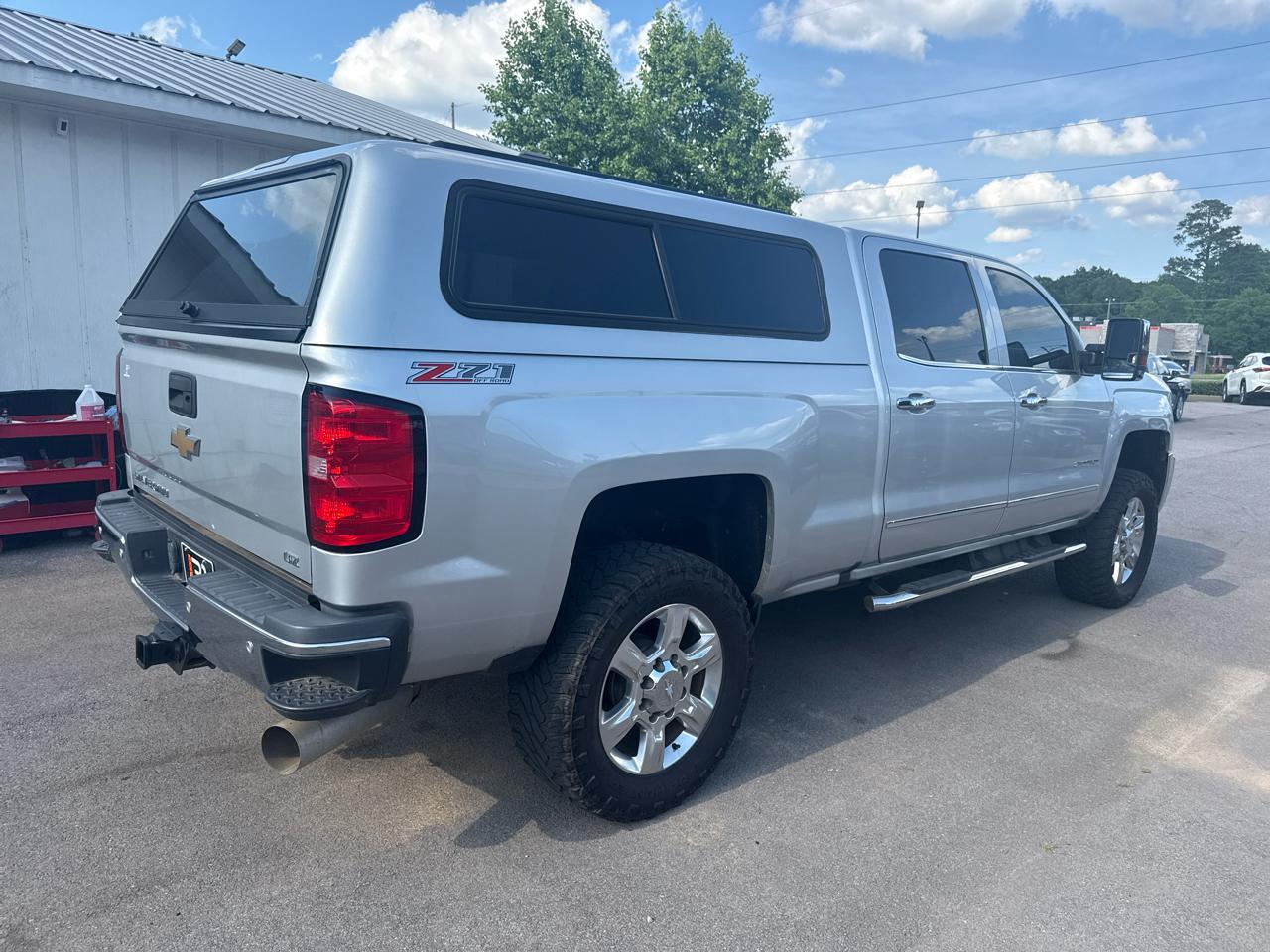 Chevrolet Silverado 2500HD 4WD Crew Cab 153.7" LTZ 2017