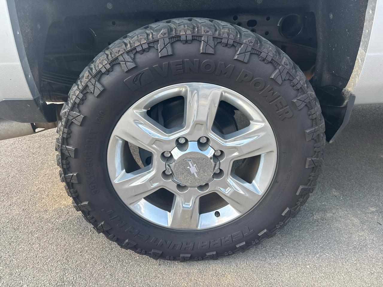 Chevrolet Silverado 2500HD 4WD Crew Cab 153.7" LTZ 2017