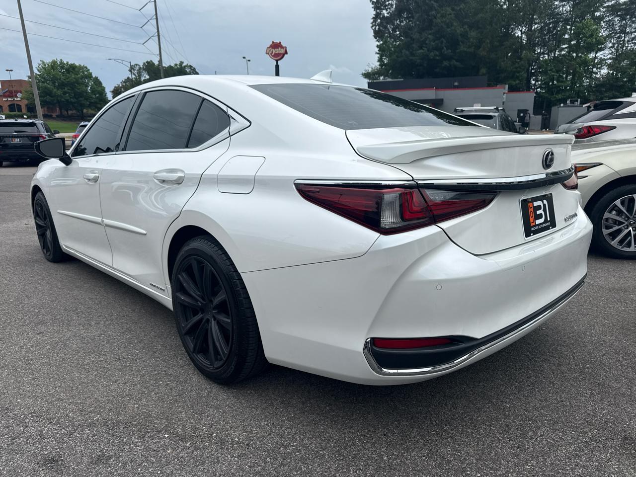 Lexus ES 300h Ultra Luxury 2019