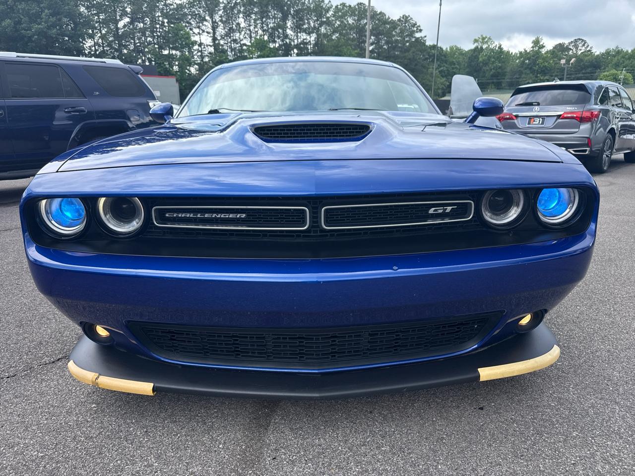 Dodge Challenger GT RWD 2021