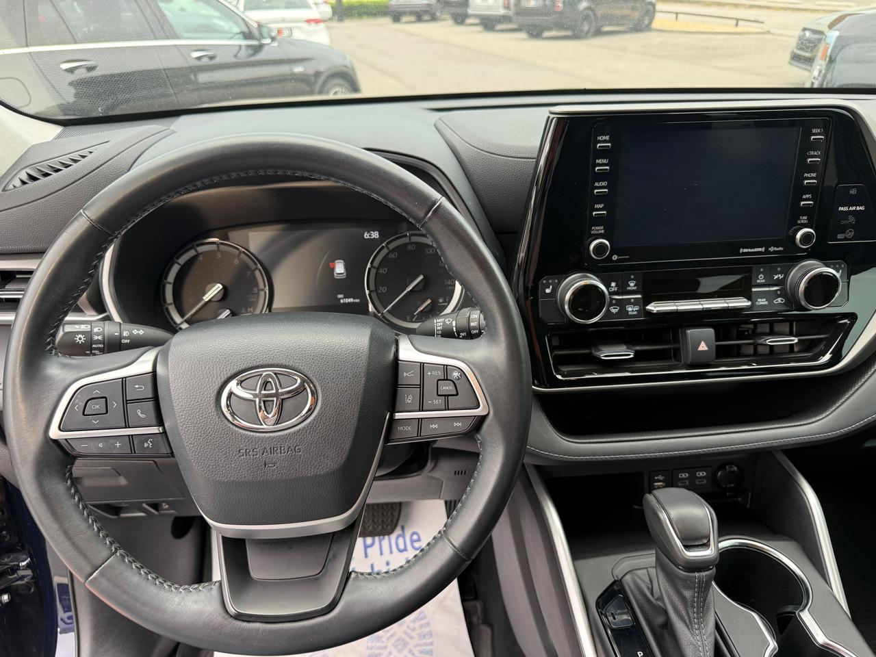 Toyota Highlander XLE FWD (Natl) 2022