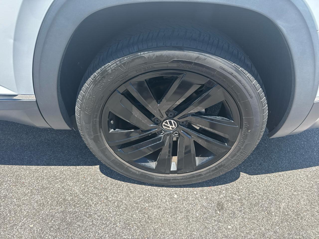 Volkswagen Atlas 2021.5 3.6L V6 SEL FWD 2021