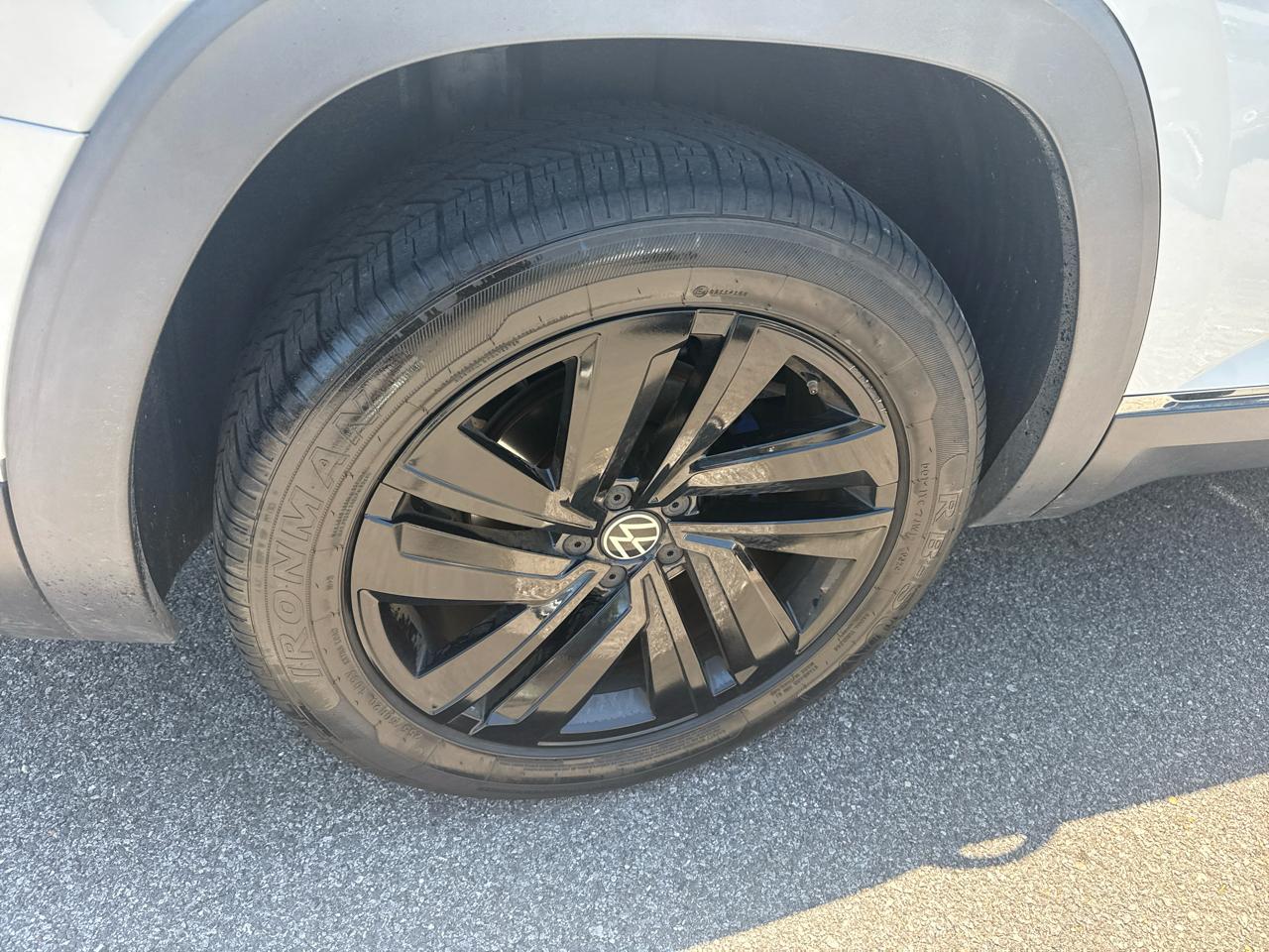 Volkswagen Atlas 2021.5 3.6L V6 SEL FWD 2021