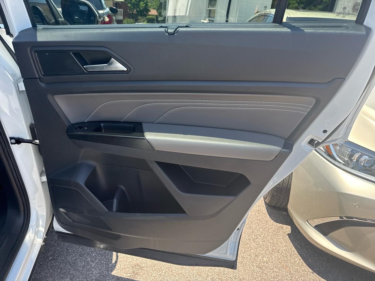 Volkswagen Atlas 2021.5 3.6L V6 SEL FWD 2021