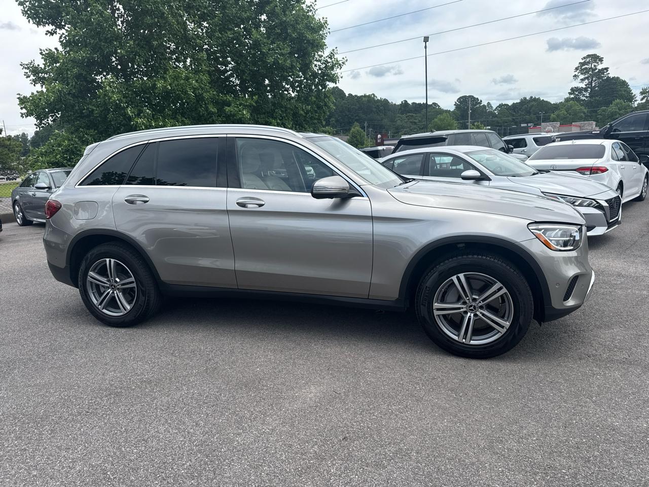 Mercedes-Benz GLC GLC 300 SUV 2021
