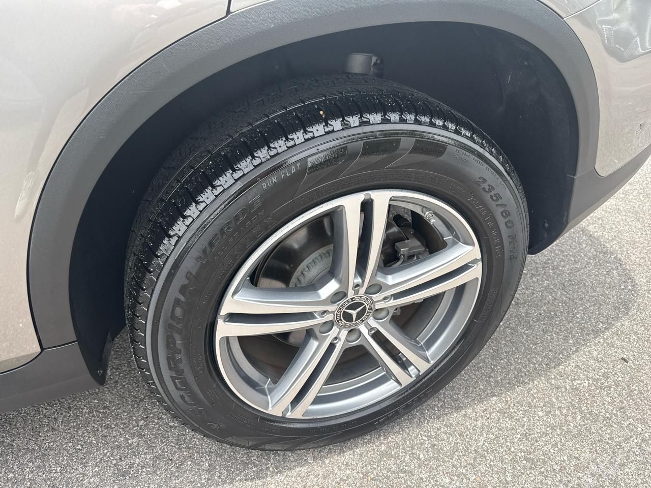 Mercedes-Benz GLC GLC 300 SUV 2021