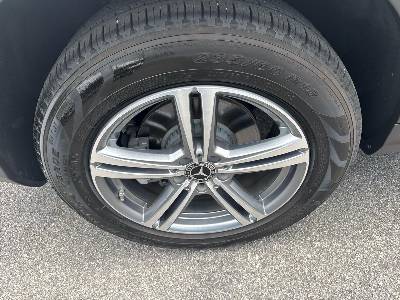 Mercedes-Benz GLC GLC 300 SUV 2021