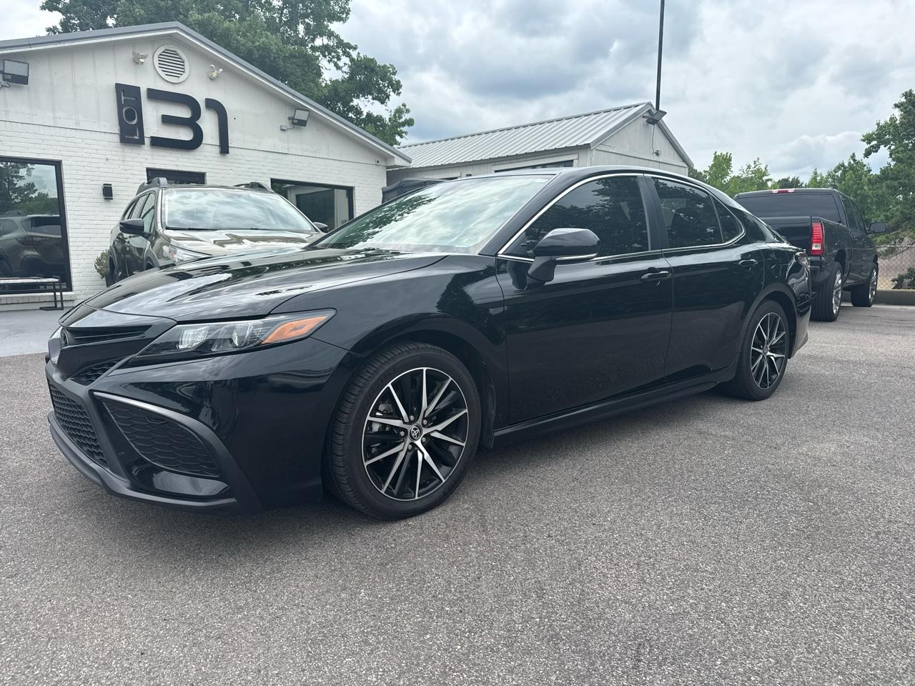 Toyota Camry SE Nightshade Edition 2023
