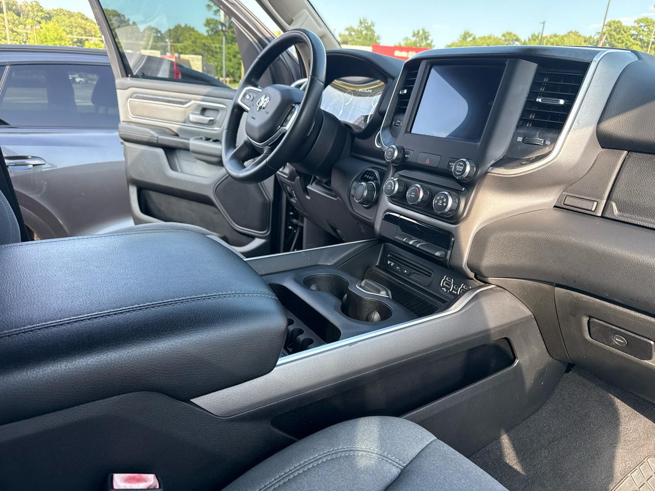 RAM 1500 Big Horn/Lone Star 4x4 Crew Cab 6'4" Box 2019