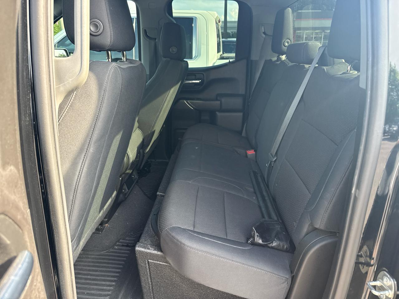Chevrolet Silverado 1500 4WD Double Cab 147" Custom Trail Boss 2019