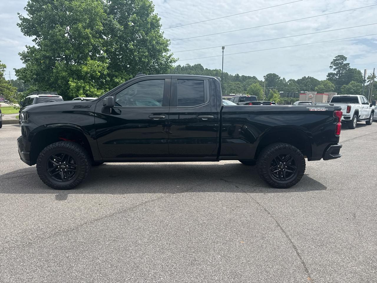Chevrolet Silverado 1500 4WD Double Cab 147" Custom Trail Boss 2019