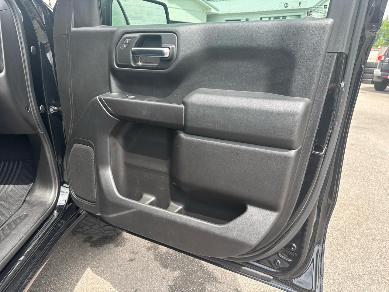 Chevrolet Silverado 1500 4WD Double Cab 147" Custom Trail Boss 2019