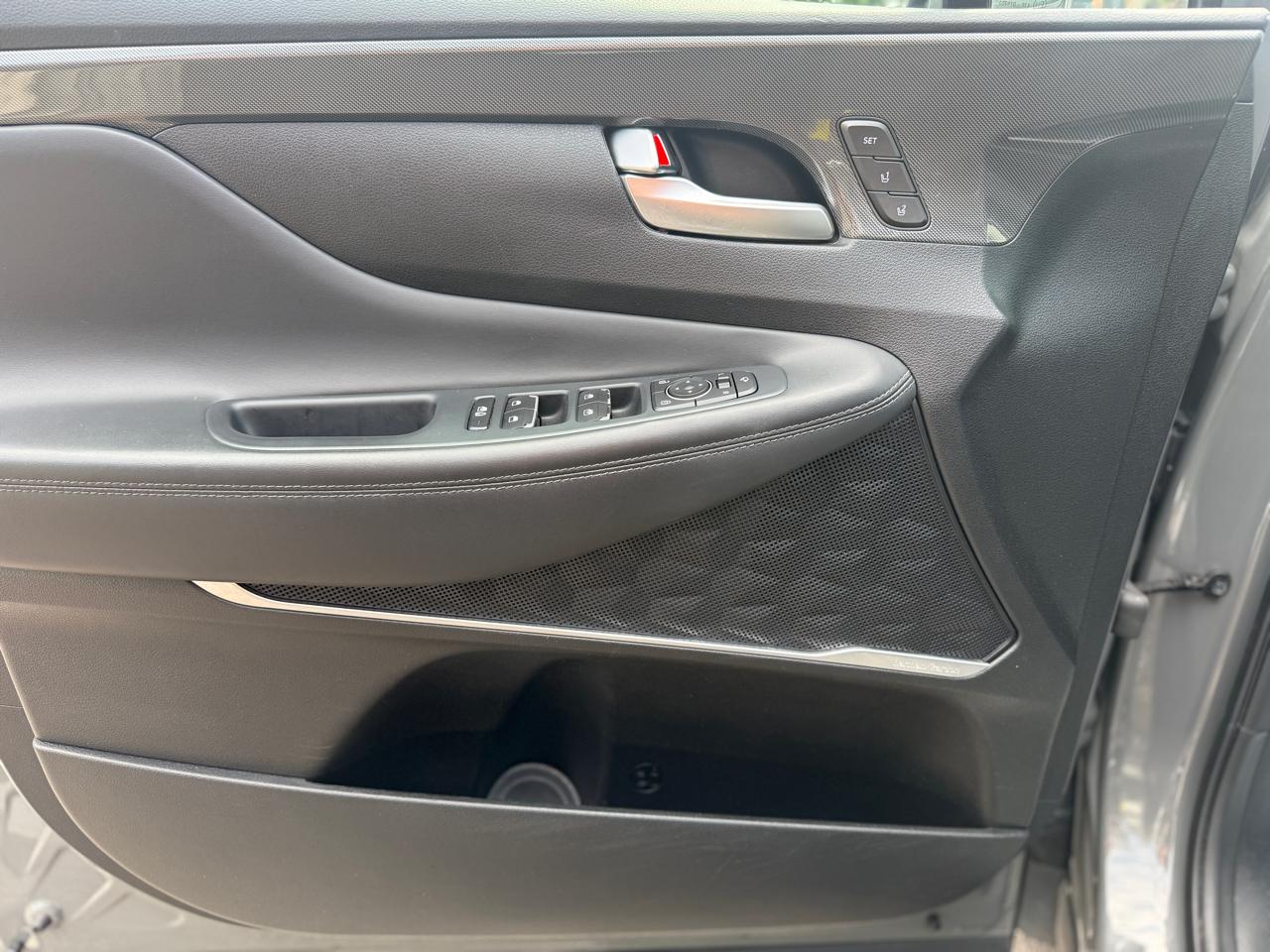 Hyundai Santa Fe Limited FWD 2021