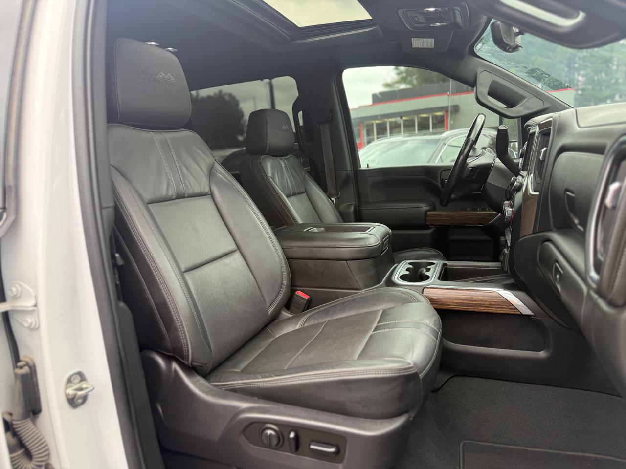 Chevrolet Silverado 2500HD 4WD Crew Cab 159" High Country 2020