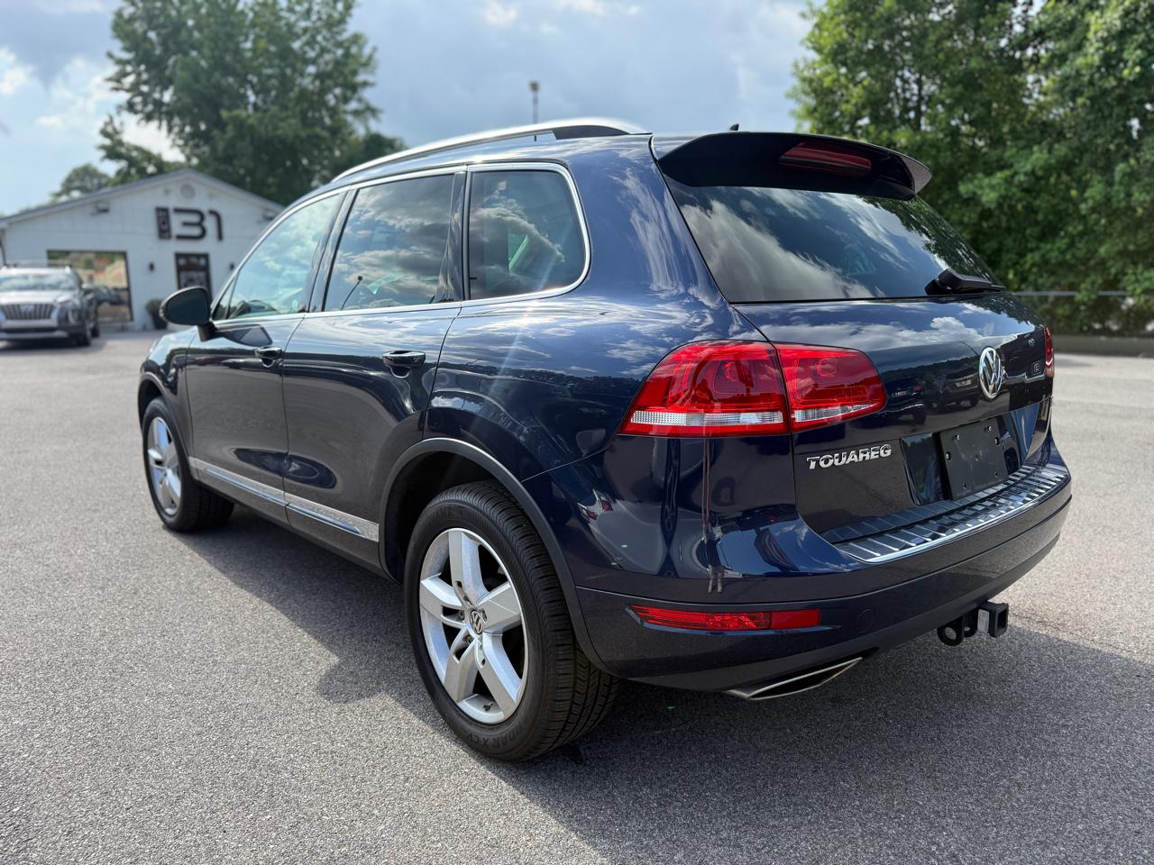 Volkswagen Touareg 4dr TDI Sport w/Nav 2013