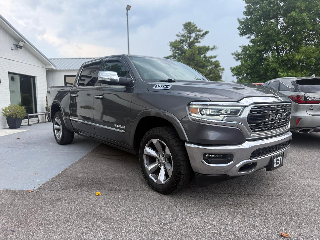 RAM 1500 Limited 4x4 Crew Cab 5'7" Box 2021